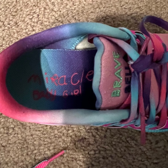 Nike Free 5.0 Doernbecher By Bella women’s 7.5 2013 - Picture 9 of 14